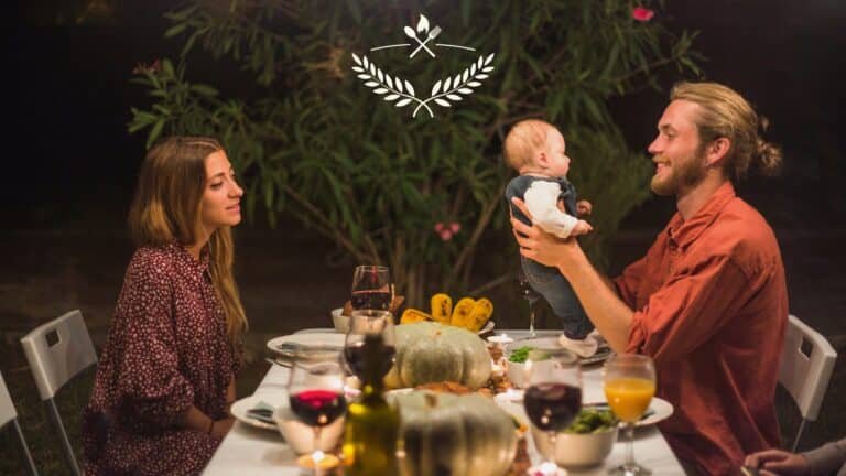 Family dining in Paphos restaurant with kids enjoying Cypriot meze – Restaurants Cyprus guide